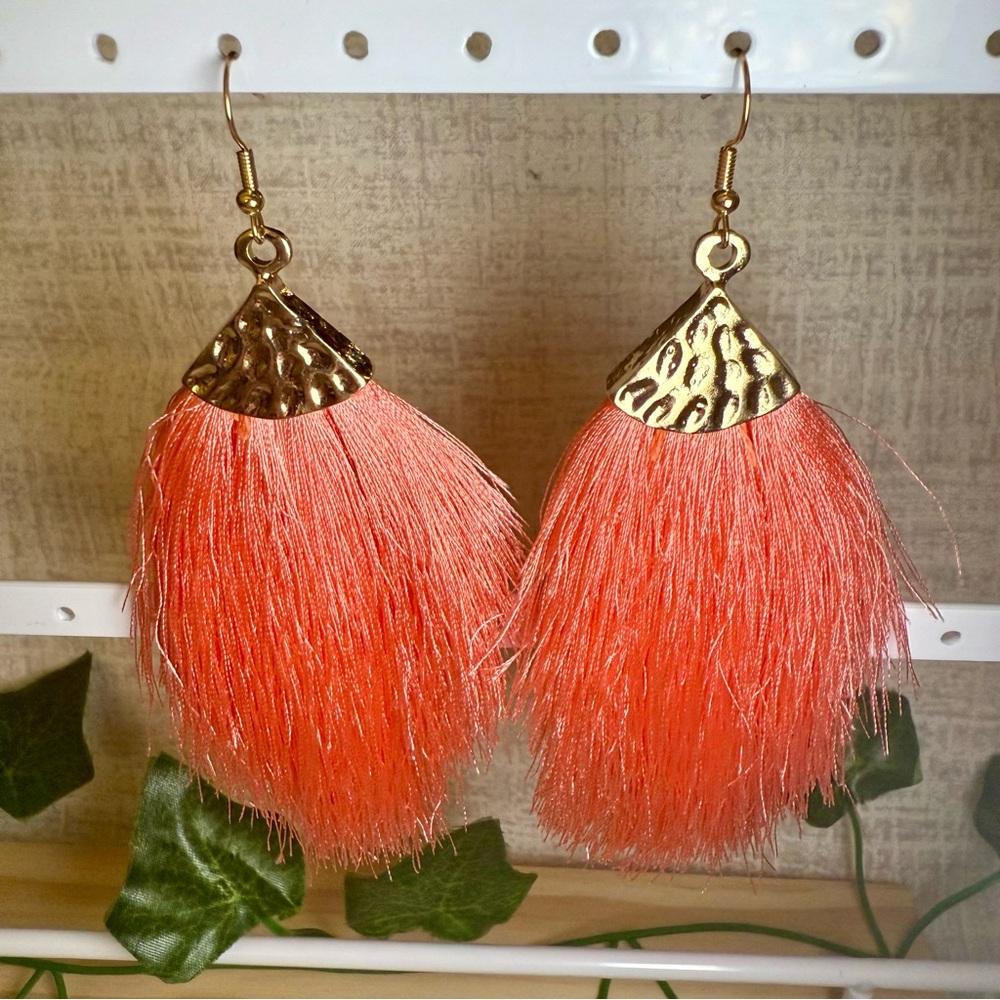 NWT Bold Coral Fringe Tassel Earrings, 4” Long Statement Dangle Earrings